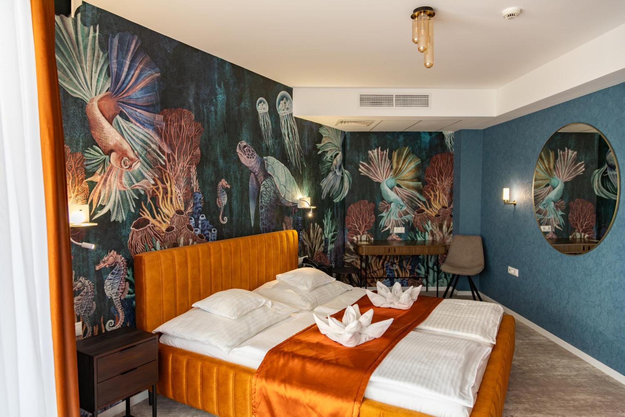 Hotel Atlantis Wellness & Conference ハイデゥソボスロー エクステリア 写真