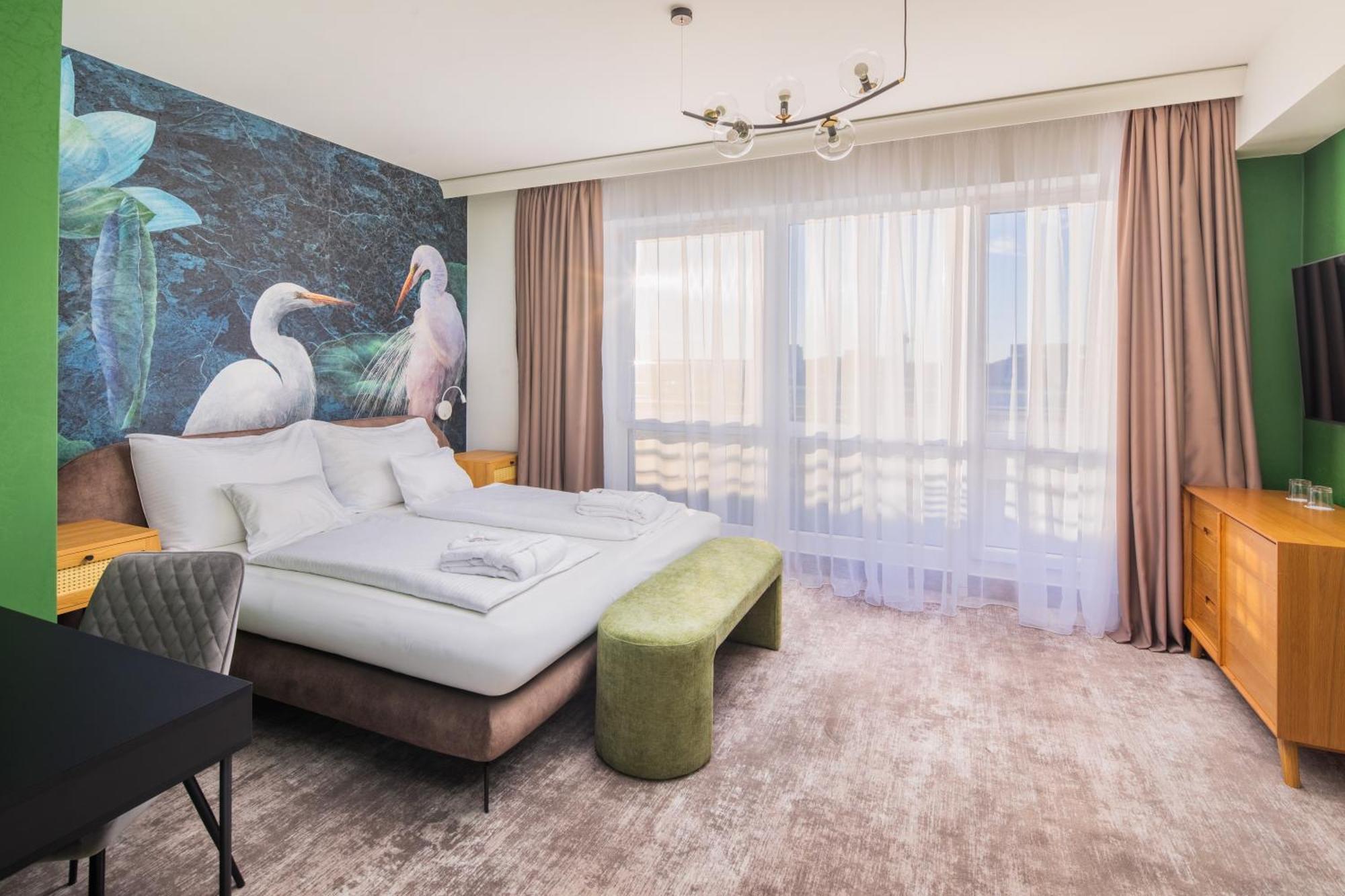 Hotel Atlantis Wellness & Conference ハイデゥソボスロー エクステリア 写真