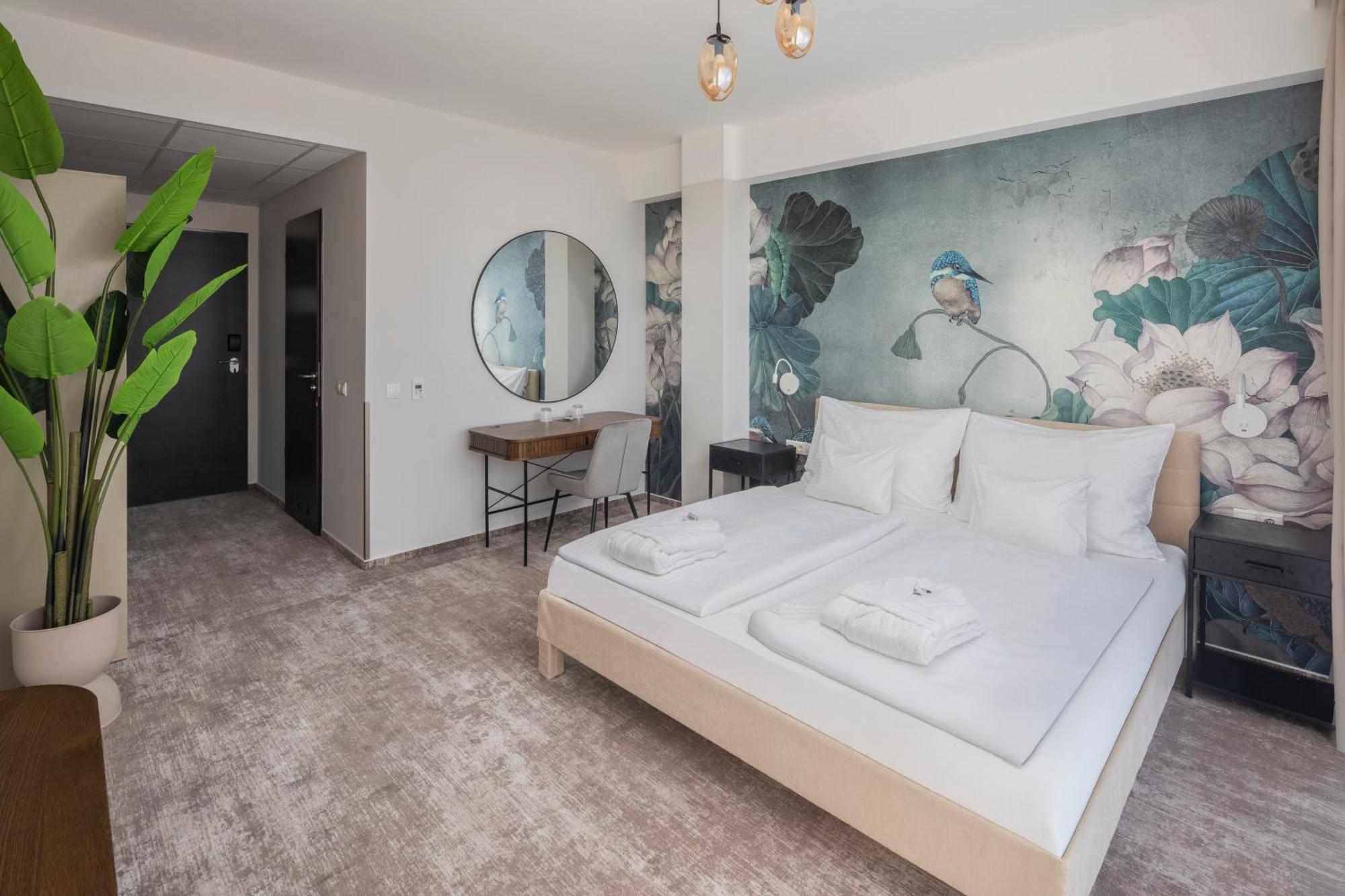 Hotel Atlantis Wellness & Conference ハイデゥソボスロー エクステリア 写真