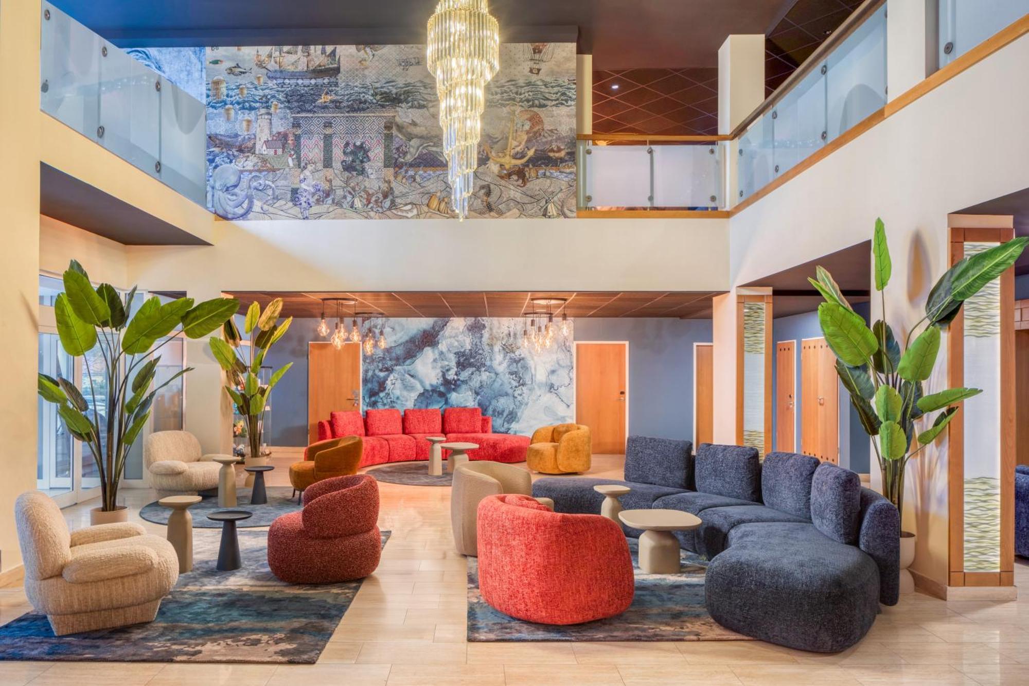 Hotel Atlantis Wellness & Conference ハイデゥソボスロー エクステリア 写真